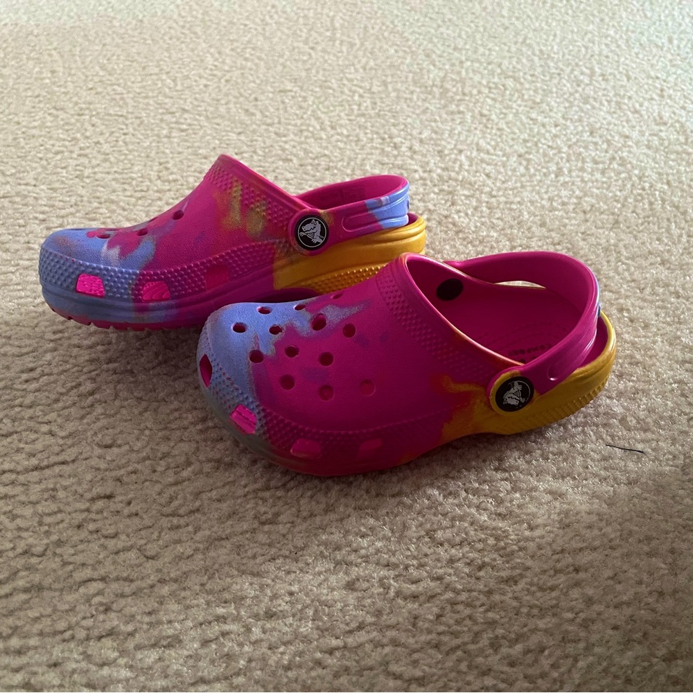 Girls Tie Dye Crocs